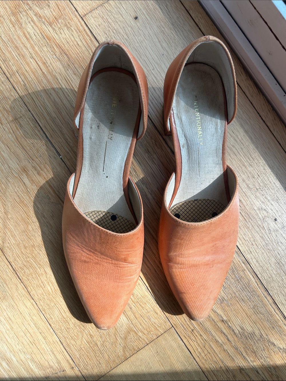 Pointed D'Orsay Heels in Coral Orange